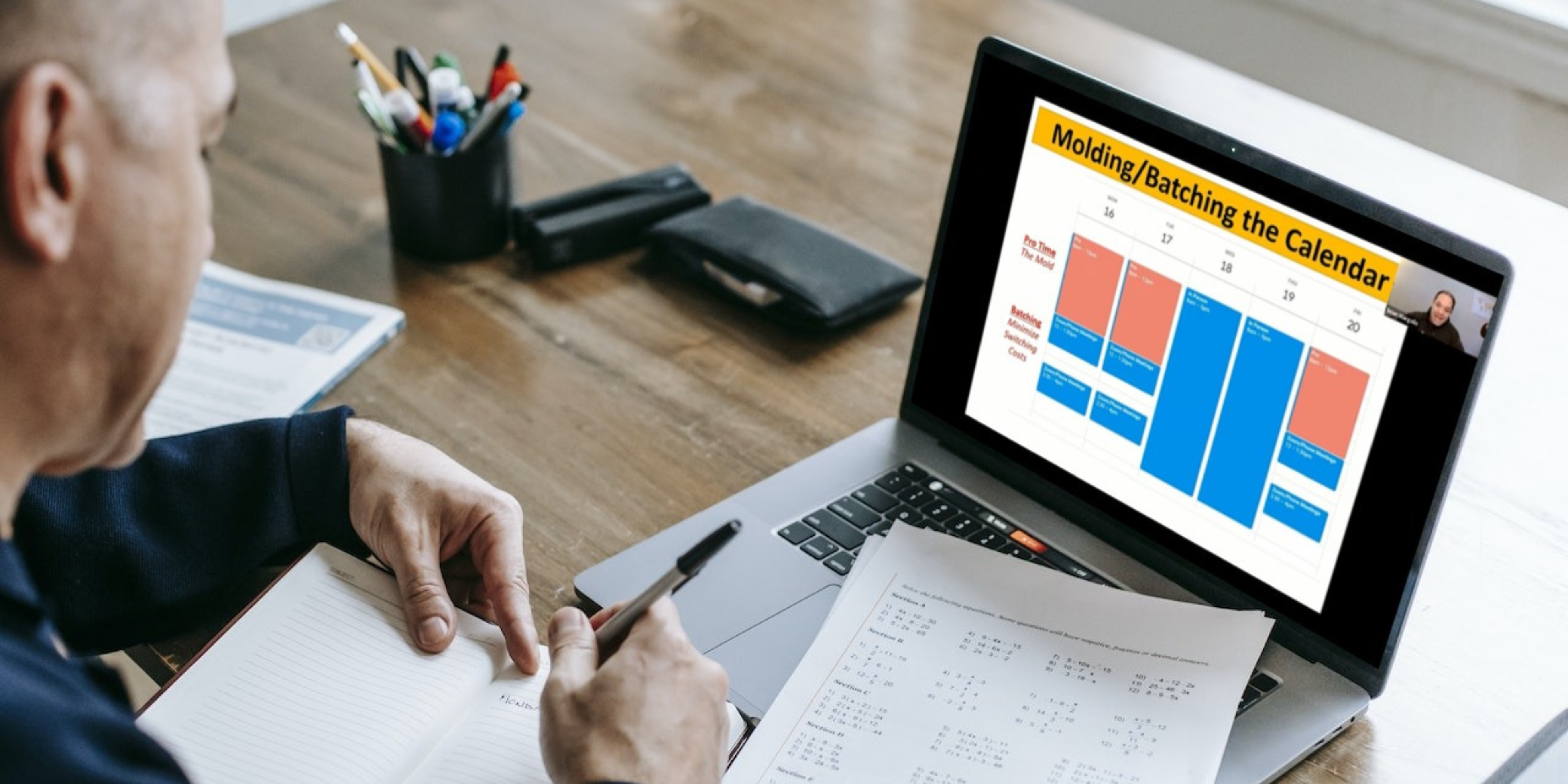 Ideal week mini course video mockup